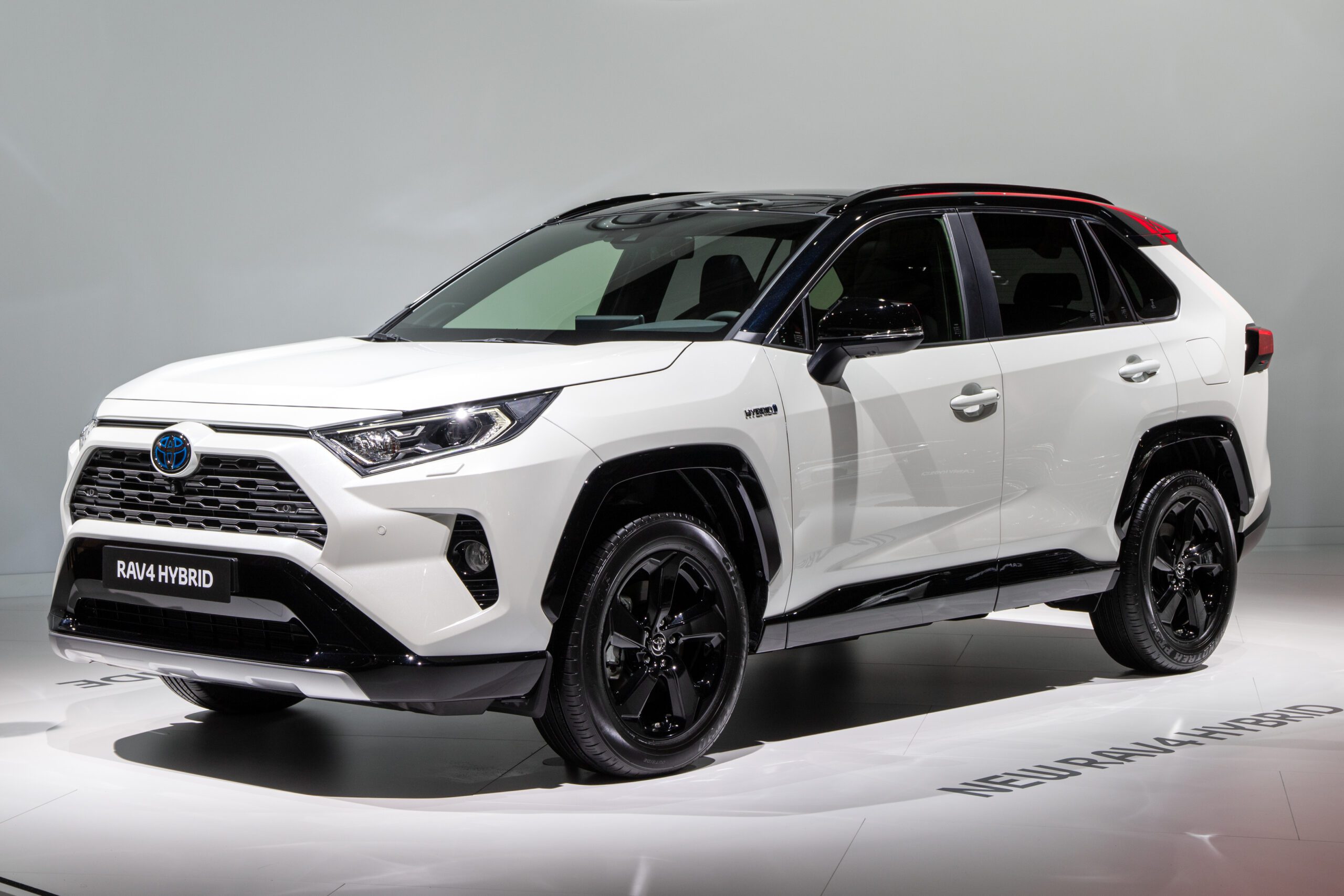 A proposed class action alleges that a defect in the 2020 Toyota RAV4 causes battery power to drain while the vehicle is turned off.